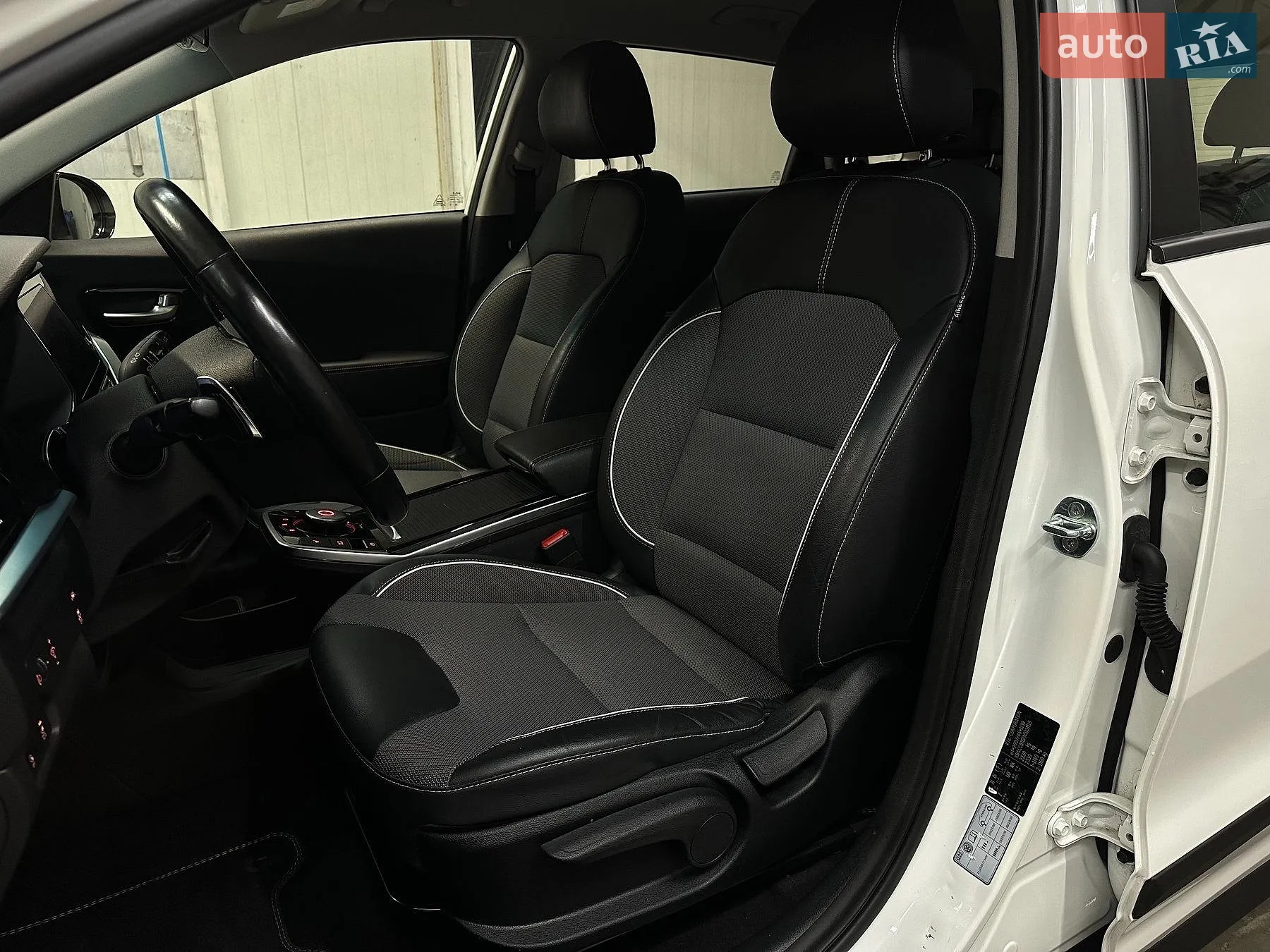 2021 Kia Niro - мініатюра 27