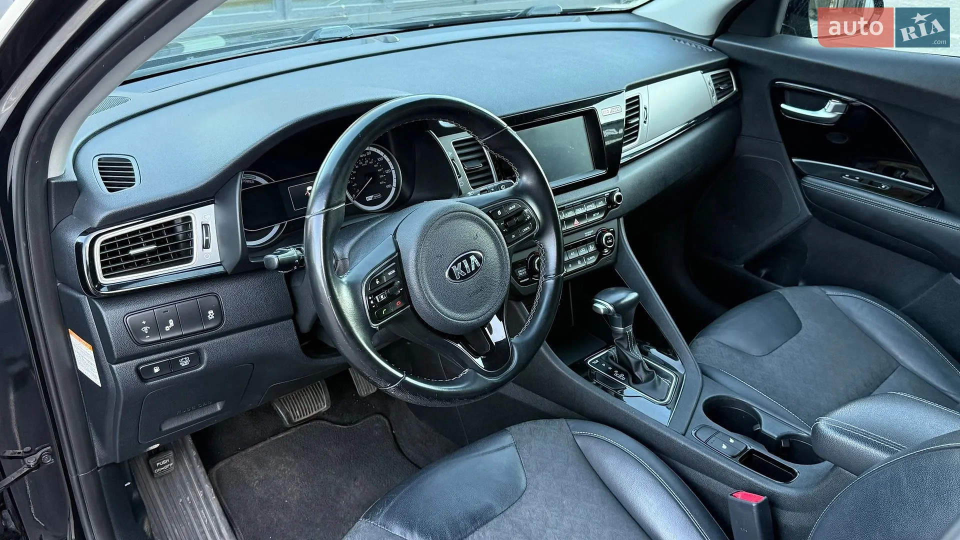 2017 Kia Niro - мініатюра 35