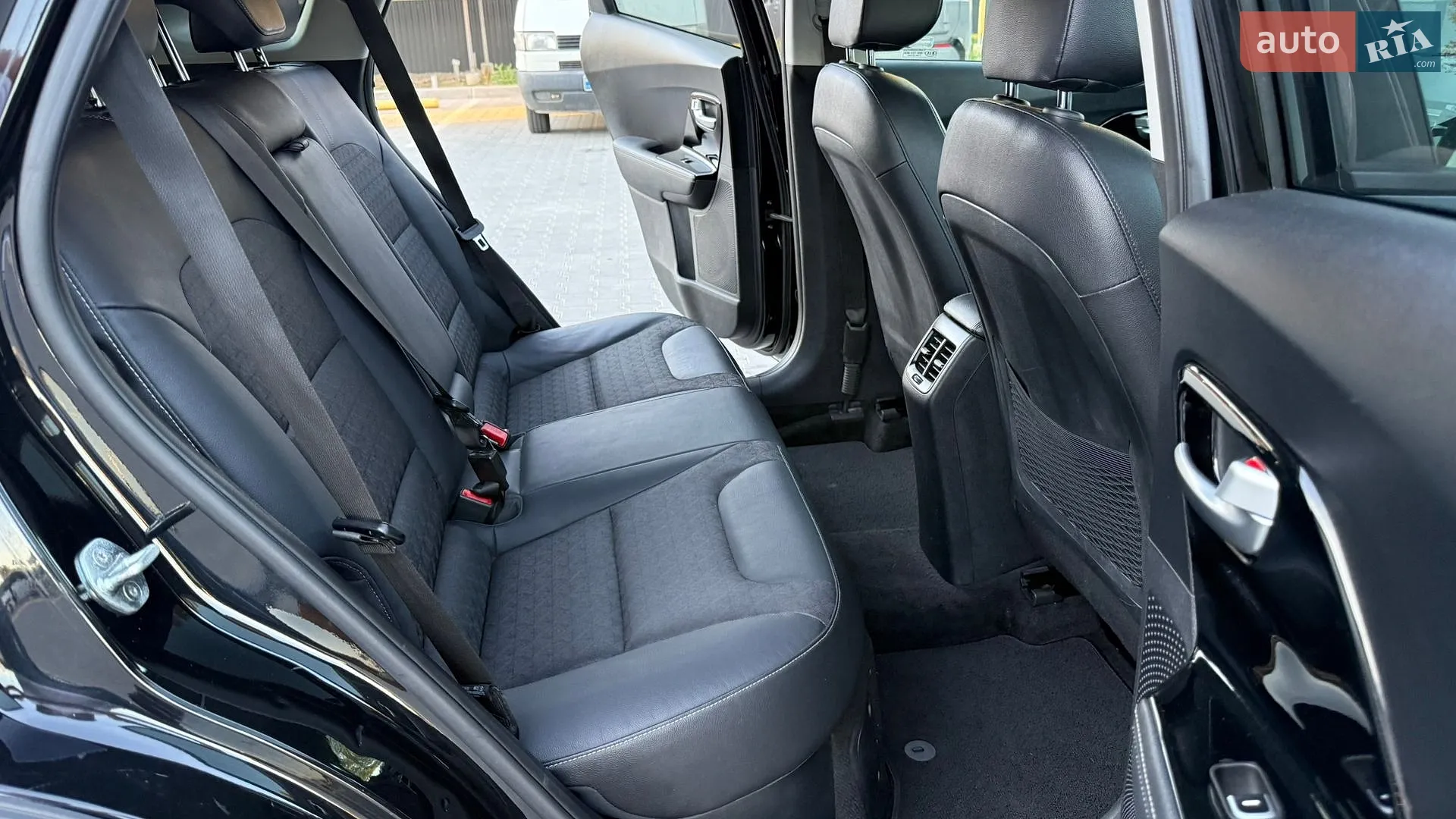 2017 Kia Niro - мініатюра 55