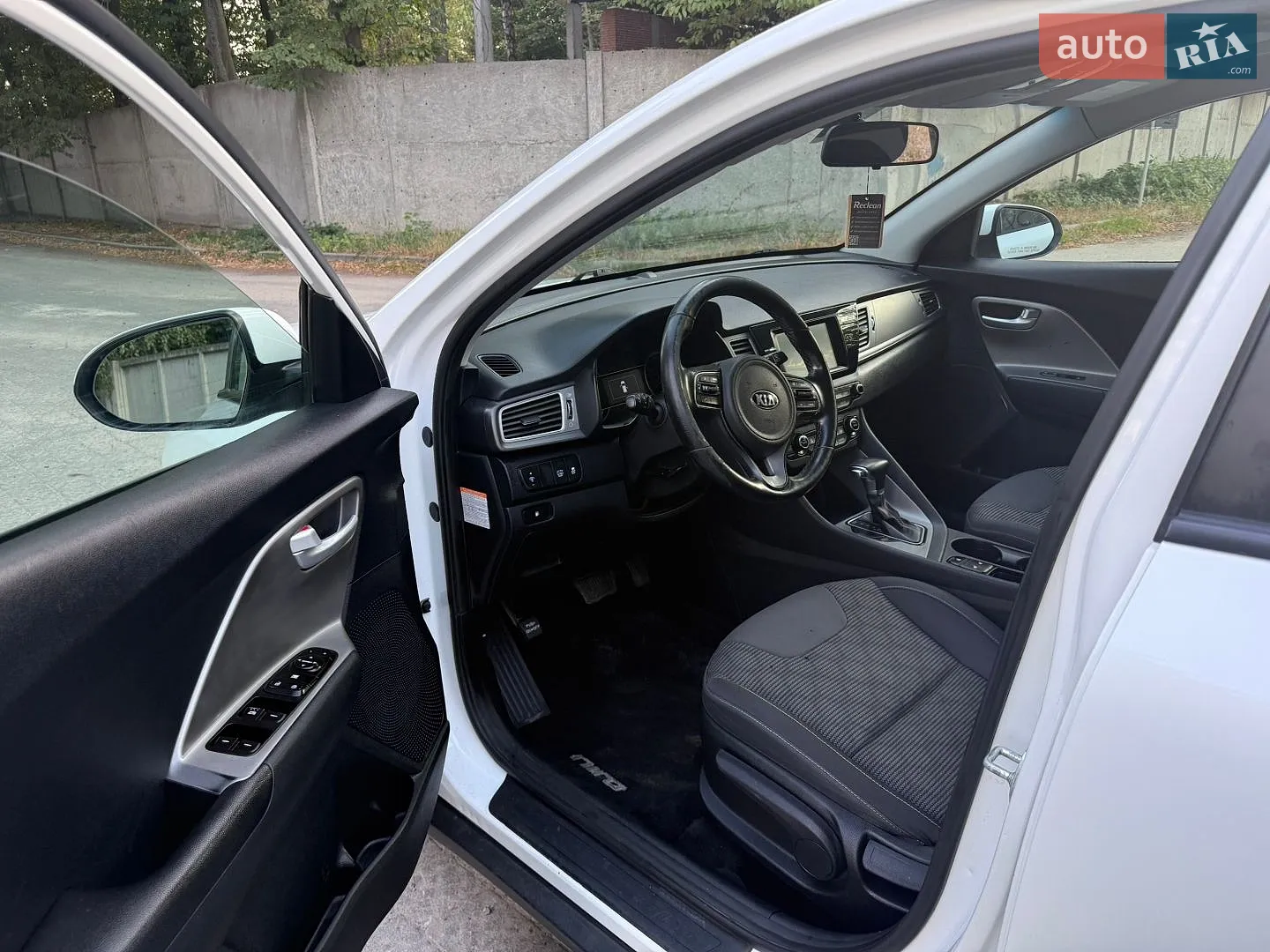 2019 Kia Niro - мініатюра 17