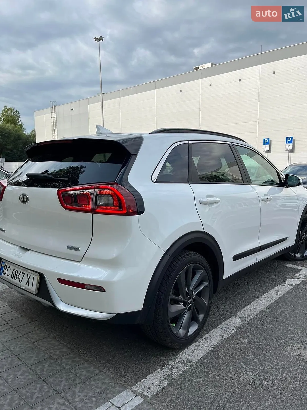 2017 Kia Niro - мініатюра 6