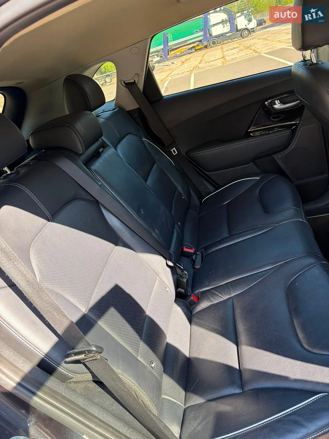 2019 Kia Niro - мініатюра 24