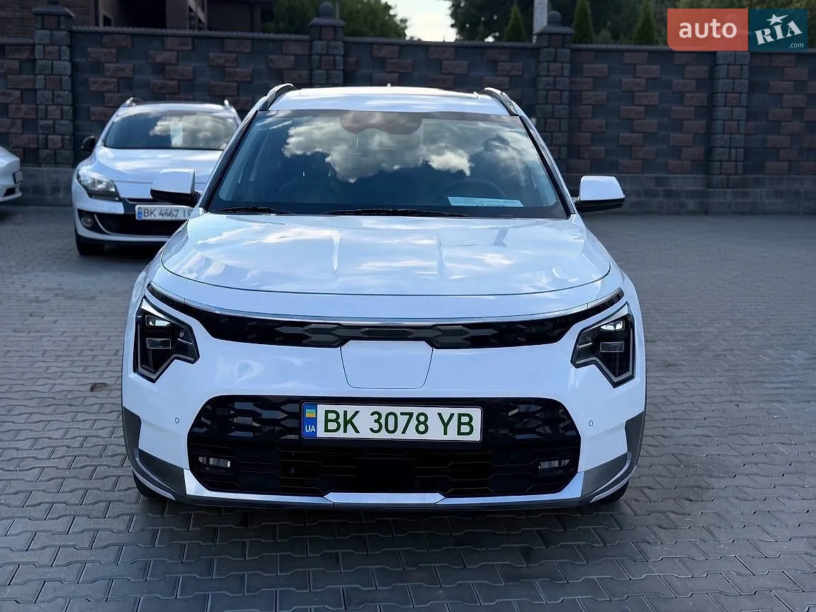 2022 Kia Niro - фото 1