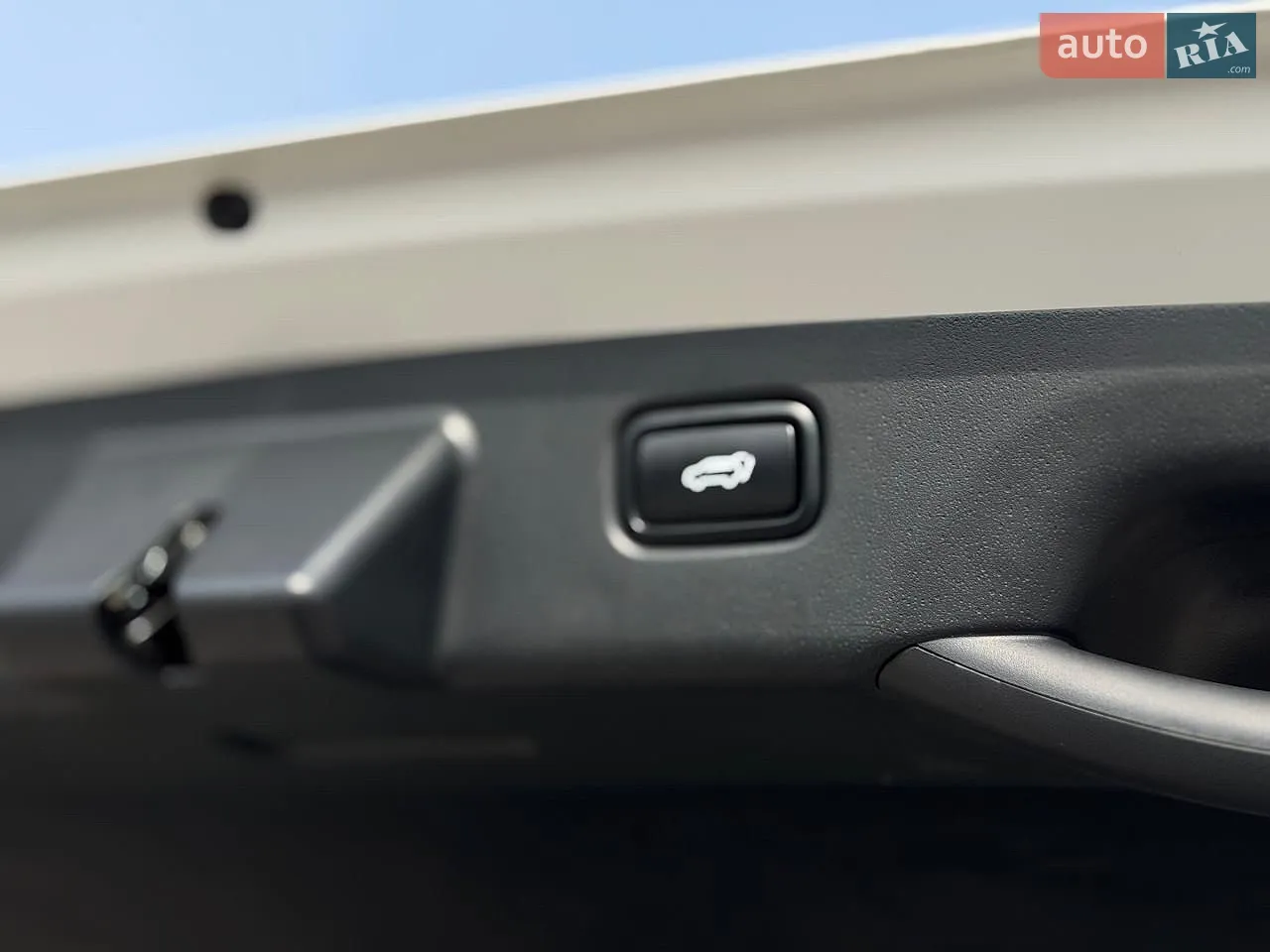 2023 Kia Niro - мініатюра 14