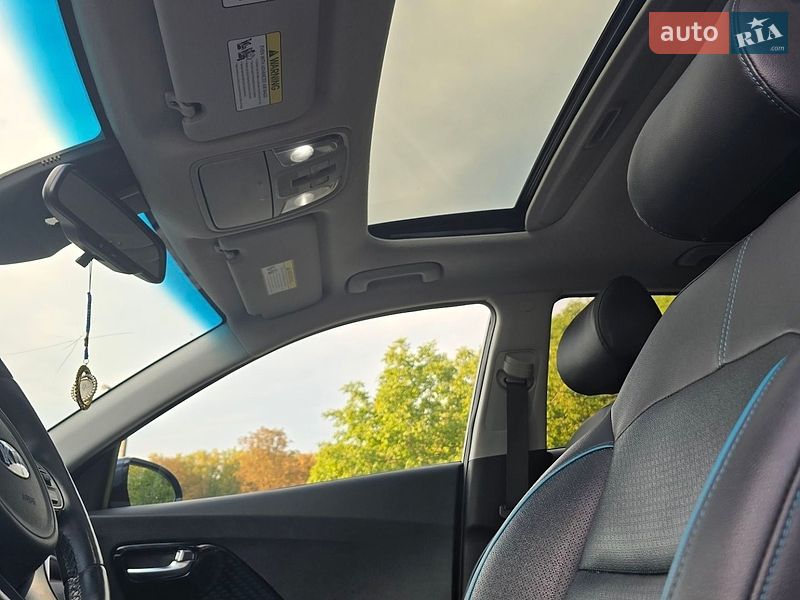 Внедорожник / Кроссовер Kia Niro 2020 в Бурштыне
