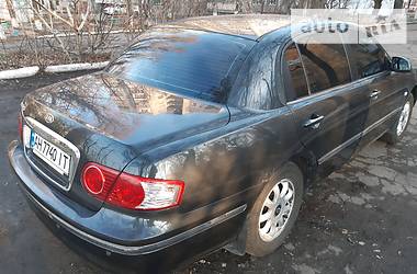 Седан Kia Opirus 2006 в Мариуполе