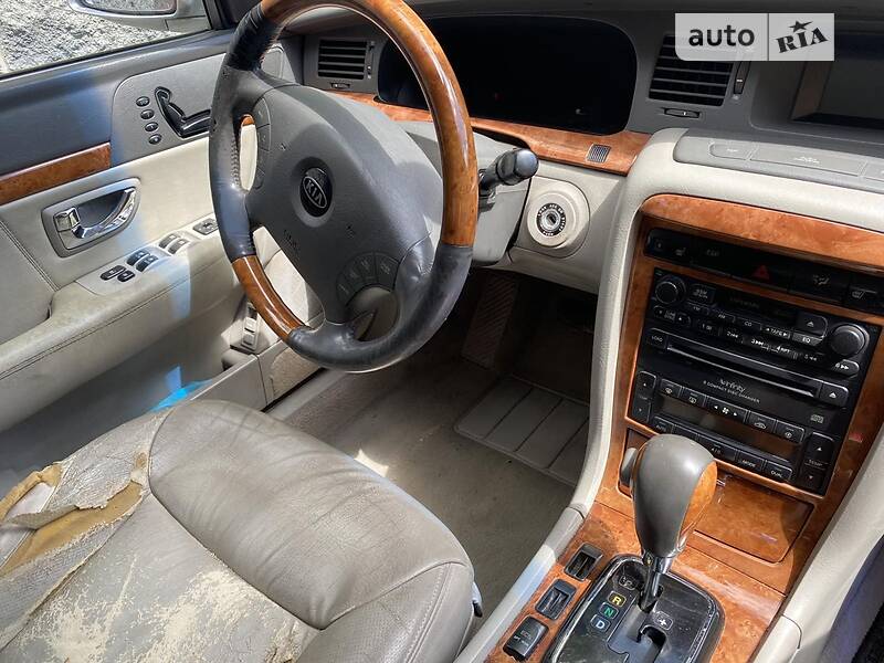 Седан Kia Opirus 2005 в Киеве