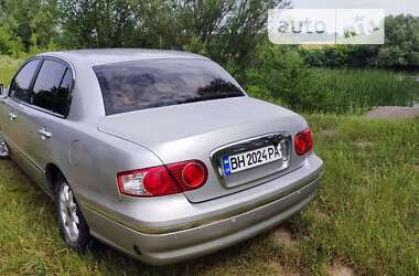 Седан Kia Opirus 2003 в 