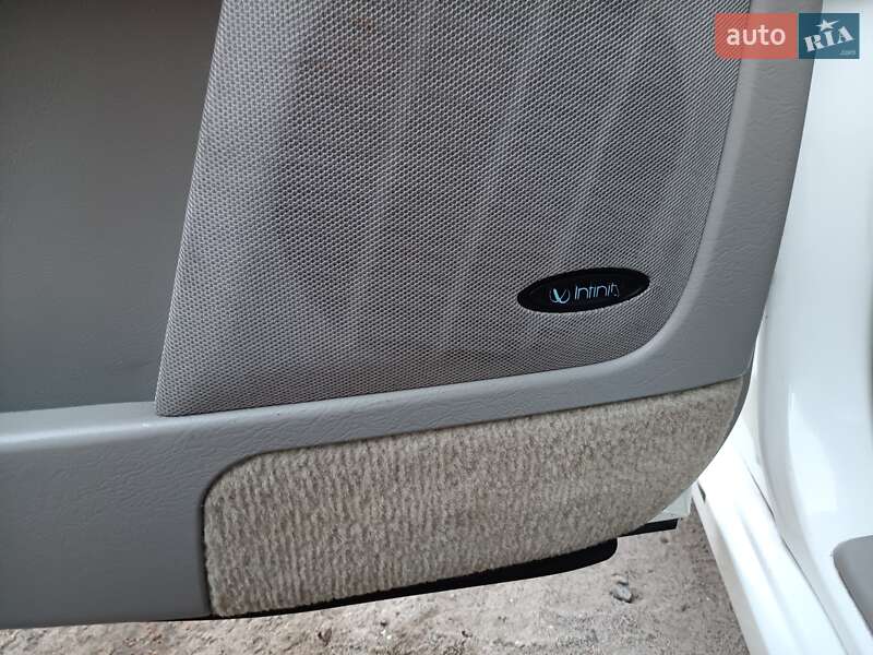 Седан Kia Opirus 2006 в Киеве