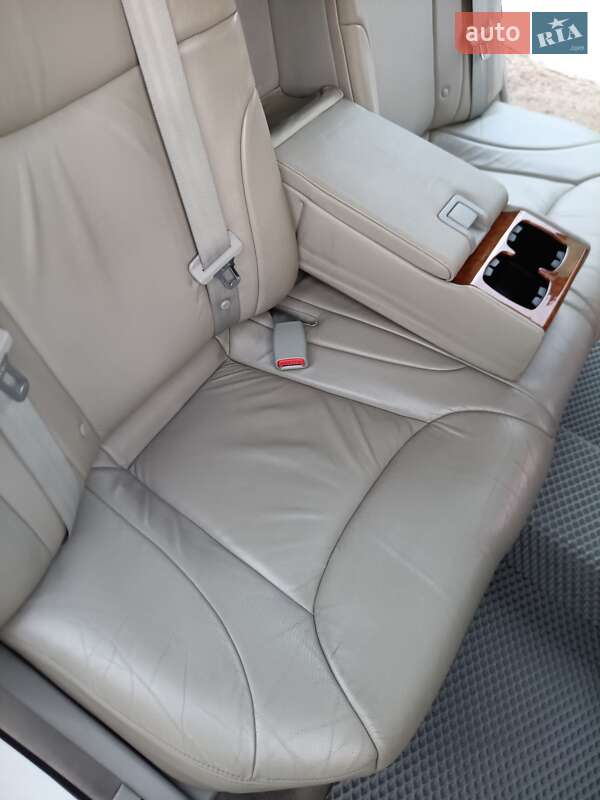 Седан Kia Opirus 2006 в Киеве