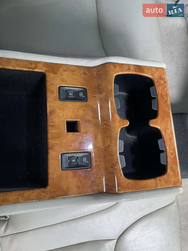 Седан Kia Opirus 2004 в Василькове