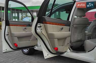 Седан Kia Opirus 2006 в 