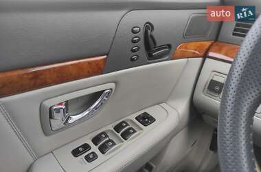Седан Kia Opirus 2006 в 