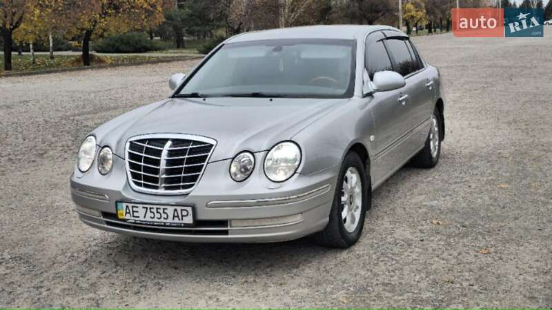 Седан Kia Opirus 2005 в Кривом Роге