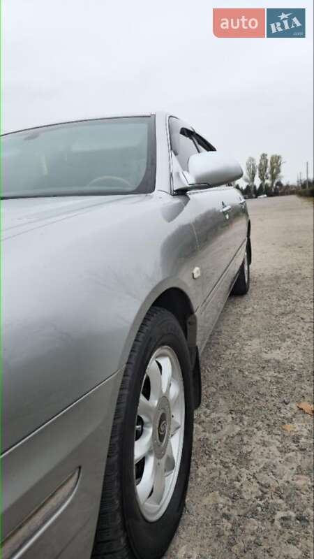 Седан Kia Opirus 2005 в Кривом Роге