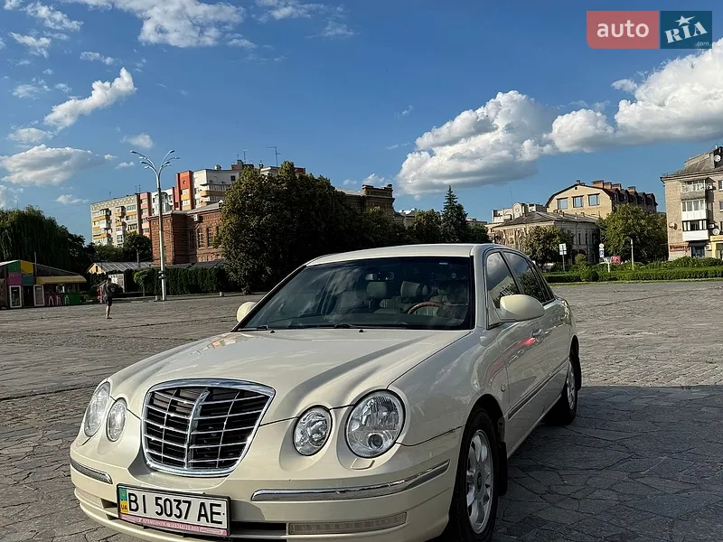Kia Opirus 2005