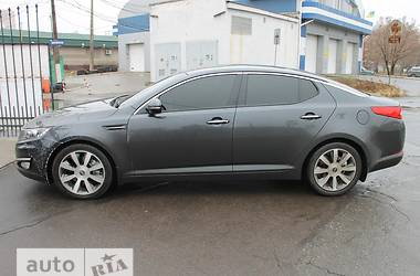 Седан Kia Optima 2012 в Николаеве