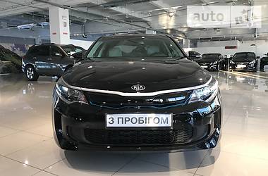 Седан Kia Optima 2016 в Киеве