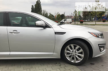 Седан Kia Optima 2015 в Хмельницком