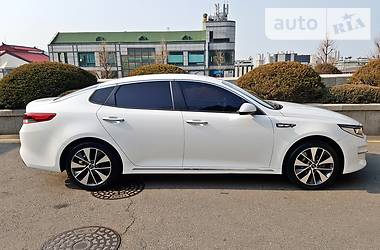 Седан Kia Optima 2016 в Днепре