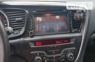 Седан Kia Optima 2012 в 