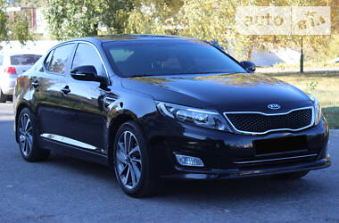 Седан Kia Optima 2014 в Днепре