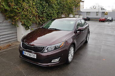 Седан Kia Optima 2014 в Киеве