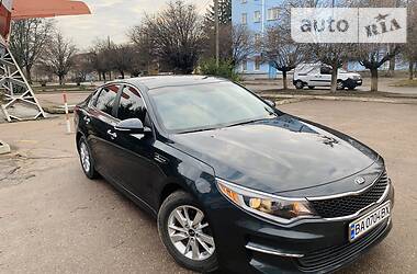 Седан Kia Optima 2016 в Кропивницькому