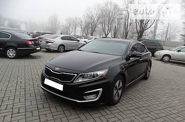 Седан Kia Optima 2011 в Днепре