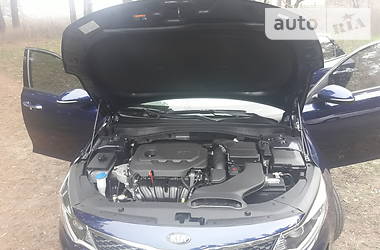 Седан Kia Optima 2016 в 