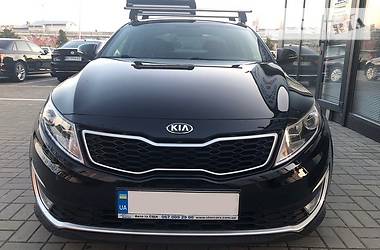 Седан Kia Optima 2012 в 