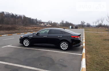 Седан Kia Optima 2016 в 