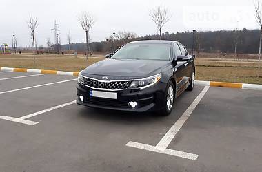 Седан Kia Optima 2016 в 