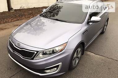 Седан Kia Optima 2011 в 