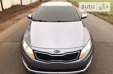Седан Kia Optima 2011 в 