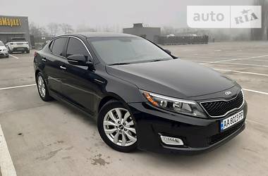 Седан Kia Optima 2015 в 