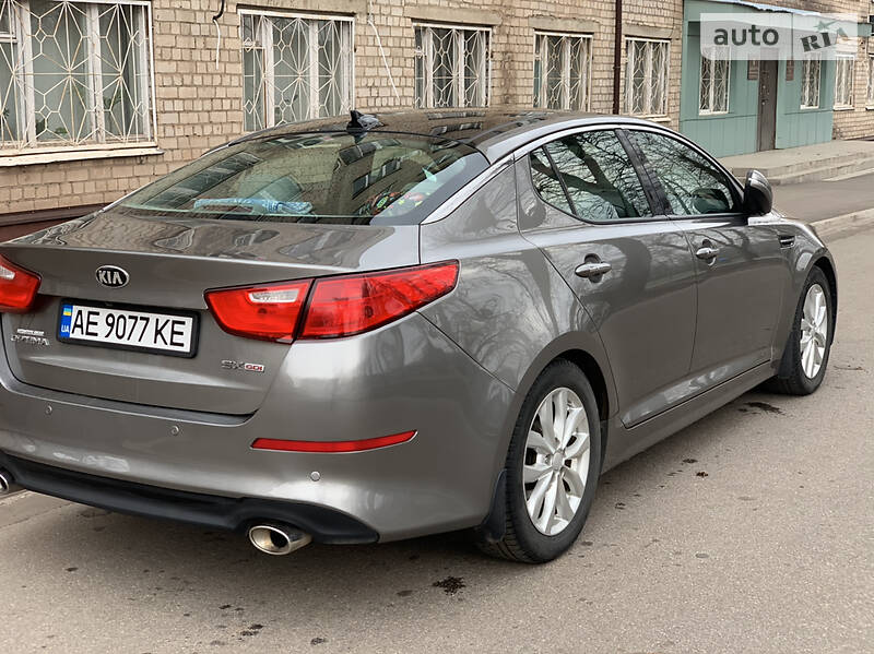 Седан Kia Optima 2014 в Кривому Розі