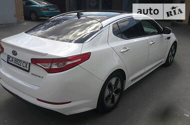 Седан Kia Optima 2013 в Черкассах