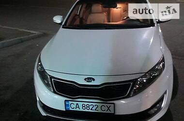 Седан Kia Optima 2013 в Черкассах