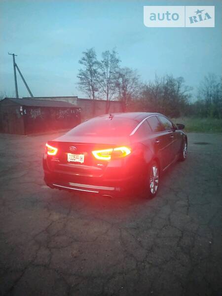 Седан Kia Optima 2015 в Кривому Розі