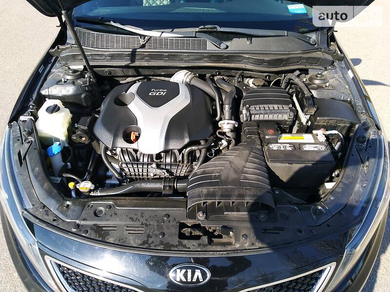 Седан Kia Optima 2015 в Кривому Розі