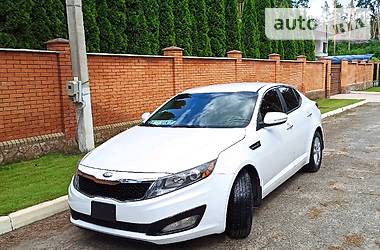 Седан Kia Optima 2013 в Києві