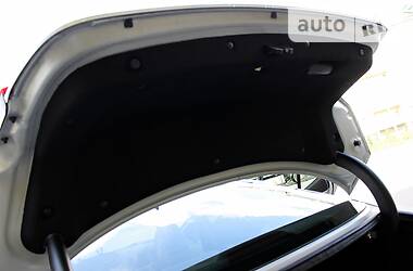 Седан Kia Optima 2014 в 