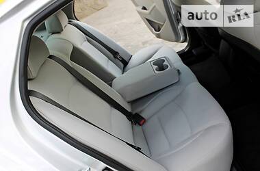Седан Kia Optima 2014 в 