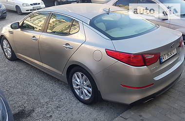 Седан Kia Optima 2013 в Ивано-Франковске