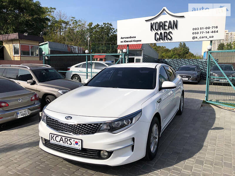 Седан Kia Optima 2016 в 
