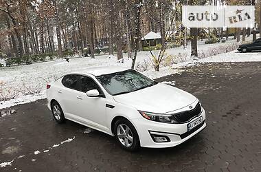 Седан Kia Optima 2015 в Киеве