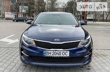 Седан Kia Optima 2017 в Ізмаїлі