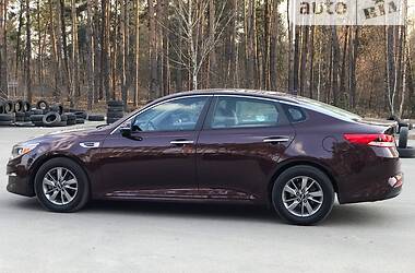 Седан Kia Optima 2015 в Киеве