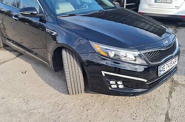 Седан Kia Optima 2014 в 
